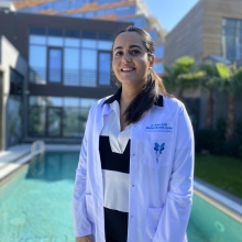 Dr. Aysu Aligil