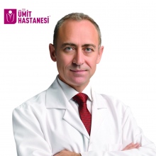 Op. Dr. Bekir Oksay