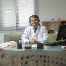 Dr. Mehmet Akgün