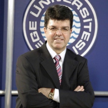 Prof. Dr. Fazıl Apaydın