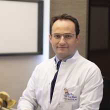 Doç. Dr. Vahit Emre Özden