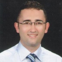 Uzm. Dr. Bülent Naci Kanevetçi fotoğraf 1