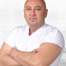Dr. Halil Akşit fotoğraf 1
