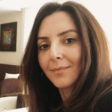 Uzm. Dr. Ava Şirin Tav