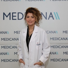 Uzm. Dr. Selcen Tezcan fotoğraf 1