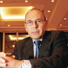 Prof. Dr. N. Faruk Aykan
