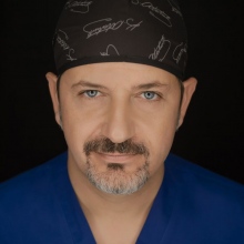 Op. Dr. İsmail Özsan