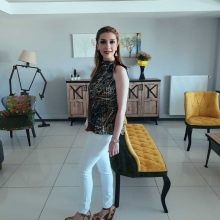 Uzm. Psk. Dan. Bita Ghandchilar fotoğraf 2