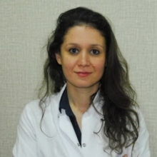 Op. Dr. Esra Uslan fotoğraf 2