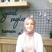 Uzm. Dt. Esra Deniz