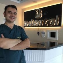 Dr. Dt. Özgür Başlarlı