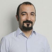 Uzm. Dr. Levent Var