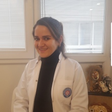 Dr. Dt. Menije Menderes fotoğraf 1