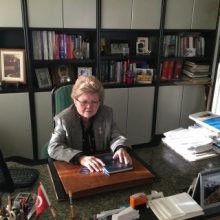 Prof. Dr. Aydan Usman fotoğraf 3