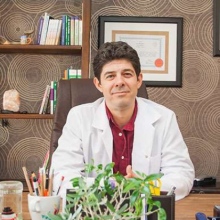 Uzm. Dr. Tolga Enver Yücetürk fotoğraf 2