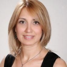 Op. Dr. Münevver Şenkal