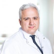 Doç. Dr. Akın Akakın