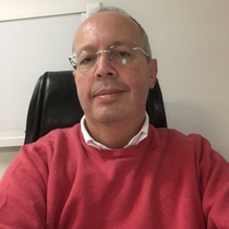 Prof. Dr. İzzet Fresko fotoğraf 2