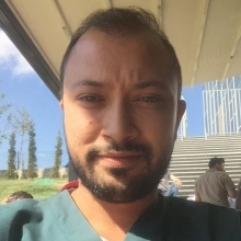 Uzm. Dt. Hakan Karagözoğlu