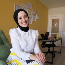 Dyt. Zekiye Nur Özdemir Tüm