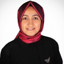 Uzm. Kl. Psk. Esma Parlak
