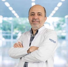 Op. Dr. Kenan Uğurlu