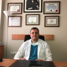 Doç. Dr. Tevfik İlker Akçam fotoğraf 1