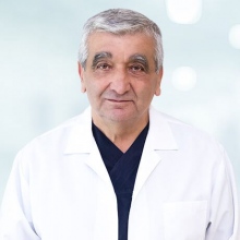Op. Dr. Mustafa Nalcı