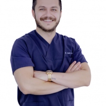 Dr. Dt. Berk Köni fotoğraf 2