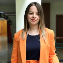 Dyt. Ayça Parlakyiğit