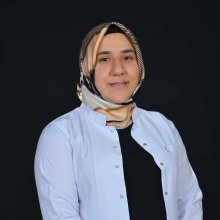 Uzm. Dt. Zeynep Korkmaz fotoğraf 1