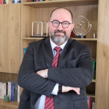 Uzm. Dr. Cüneyt Muammer Özcan