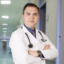 Op. Dr. Akay Edizsoy fotoğraf 1