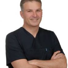 Dr. Dt. Altan Güngör fotoğraf 1