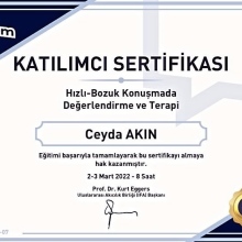 Dkt. Ceyda Akın fotoğraf 4