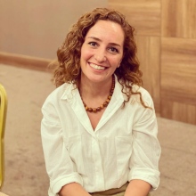 Uzm. Dr. Vesile Deniz Çelik