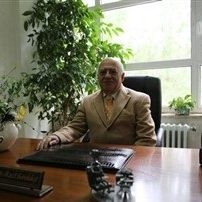 Prof. Dr. Macit Ü. Sandıkçı