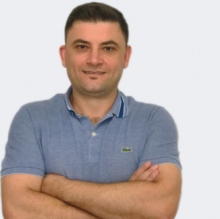 Op. Dr. Tuna Barış Budak