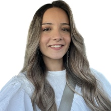 Dkt. Bahar Özak