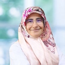 Prof. Dr. Ayşe Çarlıoğlu fotoğraf 1