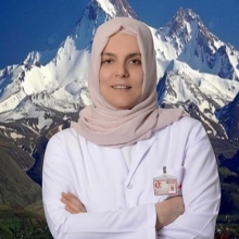 Op. Dr. Nuray Emeklioğlu fotoğraf 1