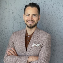 Op. Dr. Evren Işık