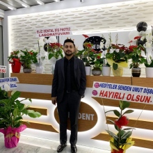 Dt. Hakim Akyüz fotoğraf 1