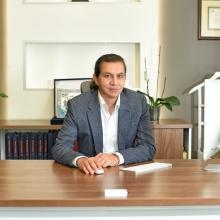 Op. Dr. Ahmet Tuna Eren fotoğraf 3
