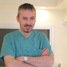 Dt. Bülent Kazım Gençay