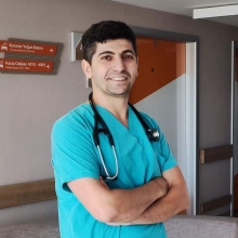 Uzm. Dr. Kenan Çakmak
