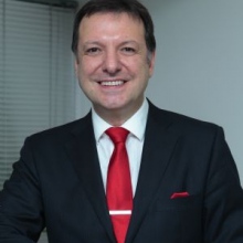 Op. Dr. Aybars Akkor