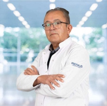 Op. Dr. Halil Bayer