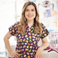 Uzm. Dt. Ekin Kenci Şahin