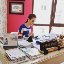 Uzm. Dr. Melek Küçük fotoğraf 1